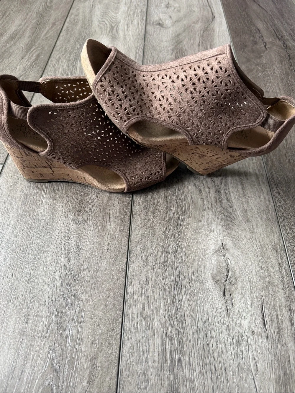 Life Stride Taupe Perforated Wedge Sandals 6.5